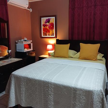 Ultimate Freedom Bed And Breakfast Santa Cruz Luaran gambar